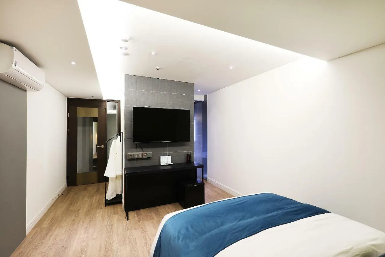 **  Hotel Elle Inn Seoul South Korea